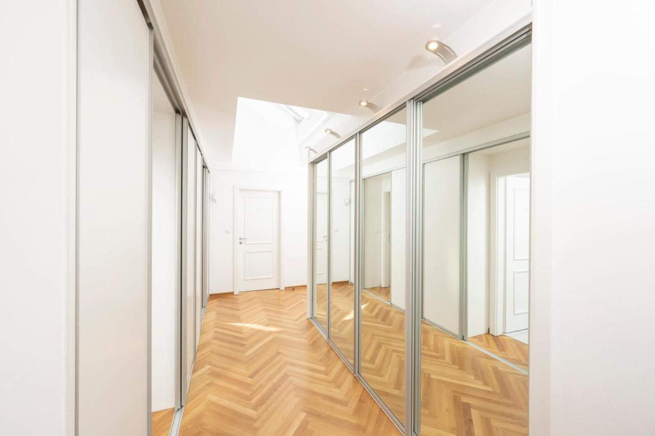 Penthouse Staatsoper Apartment Viena Exterior foto