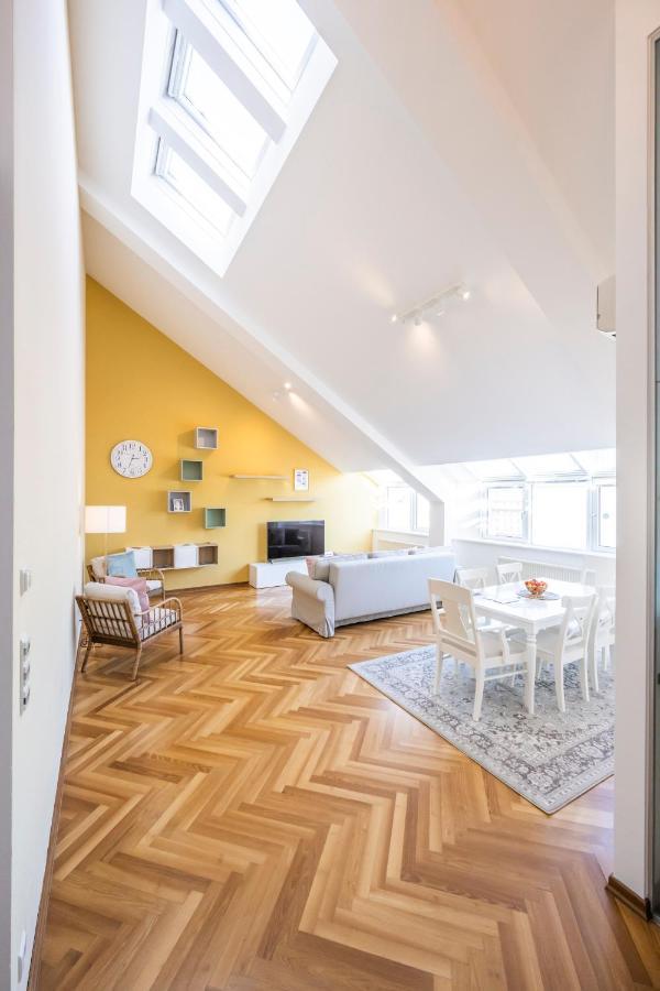 Penthouse Staatsoper Apartment Viena Exterior foto