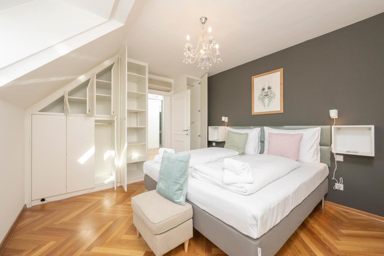 Penthouse Staatsoper Apartment Viena Exterior foto