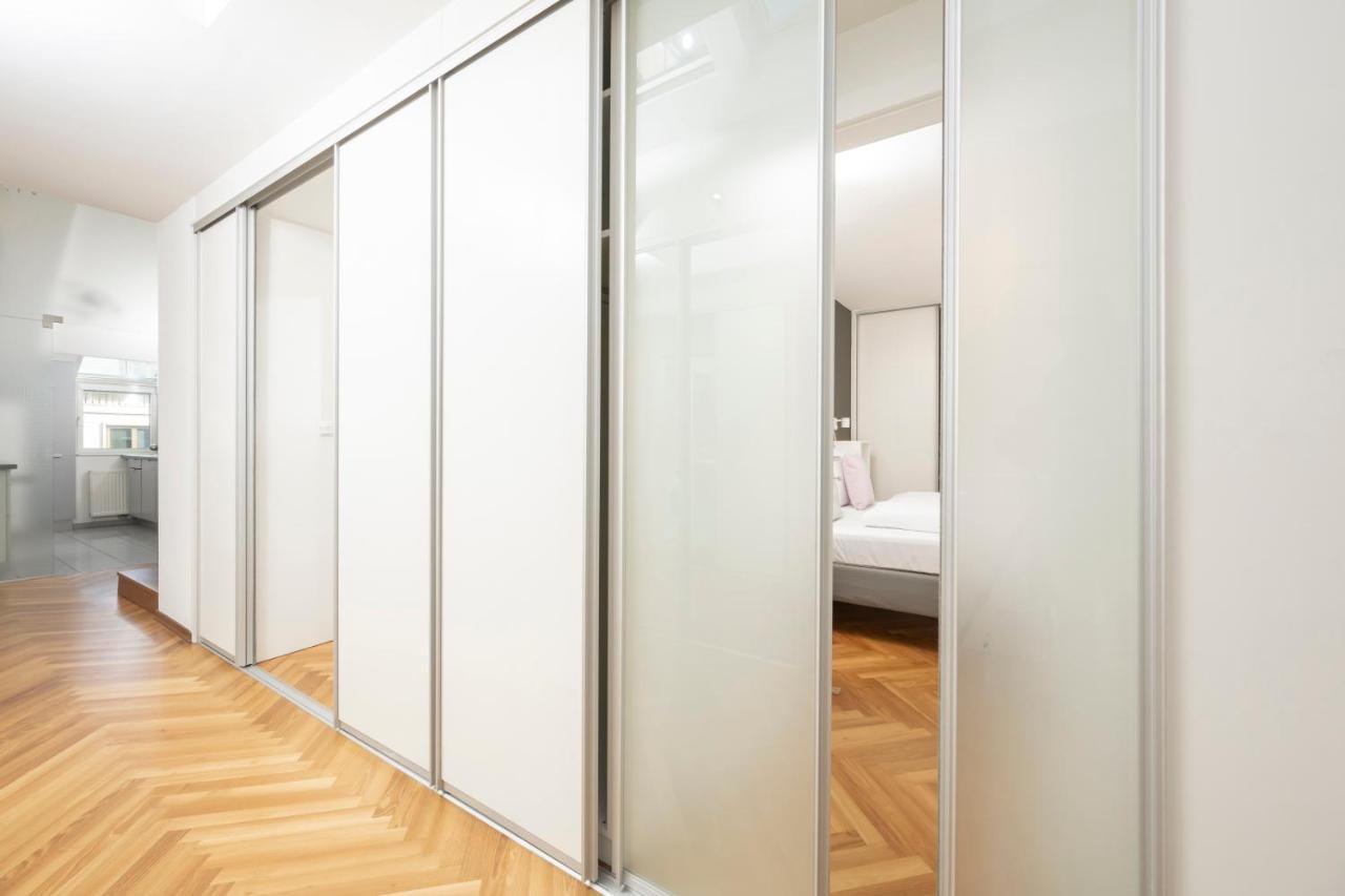 Penthouse Staatsoper Apartment Viena Exterior foto